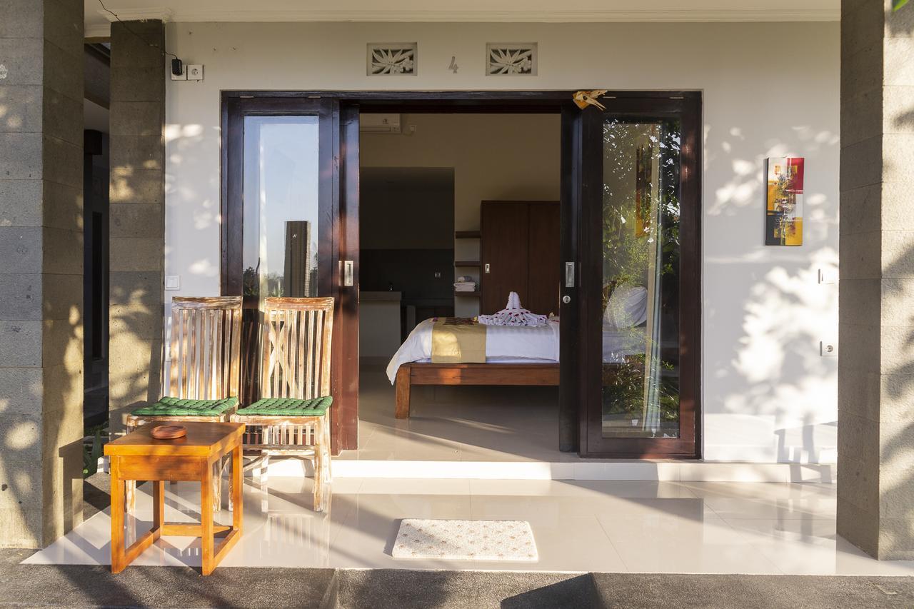 Umah Tikari Guesthouse Canggu Exterior foto