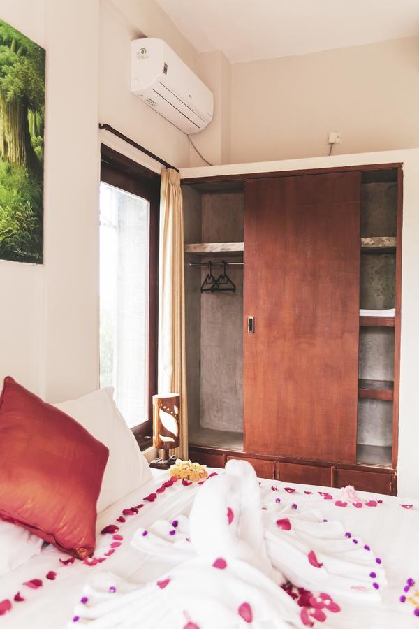 Umah Tikari Guesthouse Canggu Exterior foto