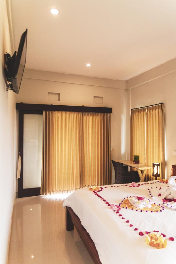 Umah Tikari Guesthouse Canggu Exterior foto